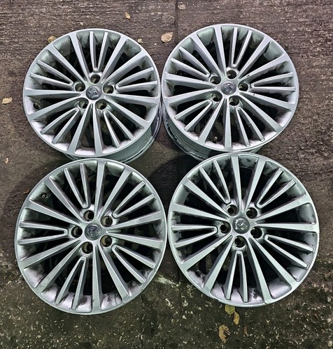 Vauxhall astra alloy - 17",