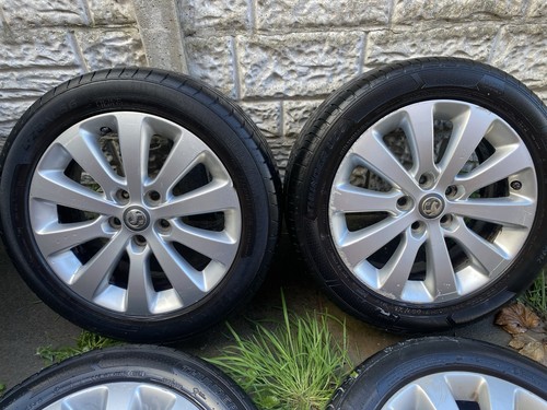 Zafira tourer alloys - tourer,