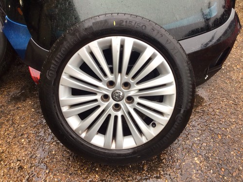 Vauxhall astra alloy wheel - vauxhall,
