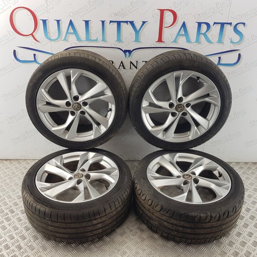 Vauxhall astra alloy wheels - astra,